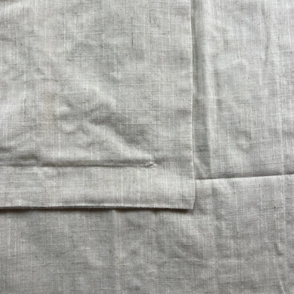 Set Of 2 Nicole Miller Home Standard Pillow Shams Beige Embroidered Swirl 23x30